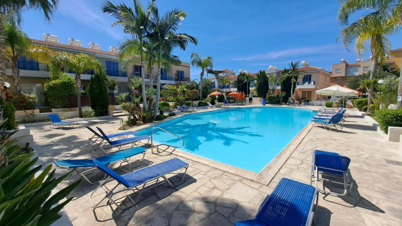 Zom Holiday Apartment Paphos Kültér fotó